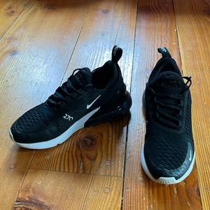 Kids Nike AirMax 270